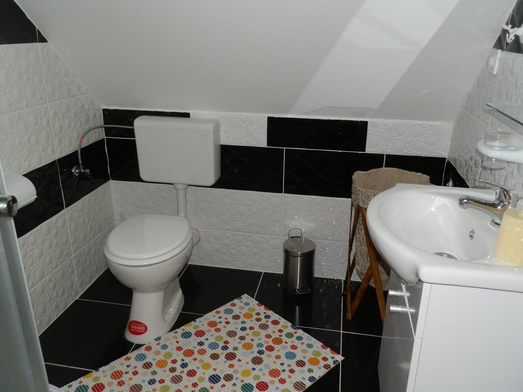 Saborsko Apartment Lug מראה חיצוני תמונה