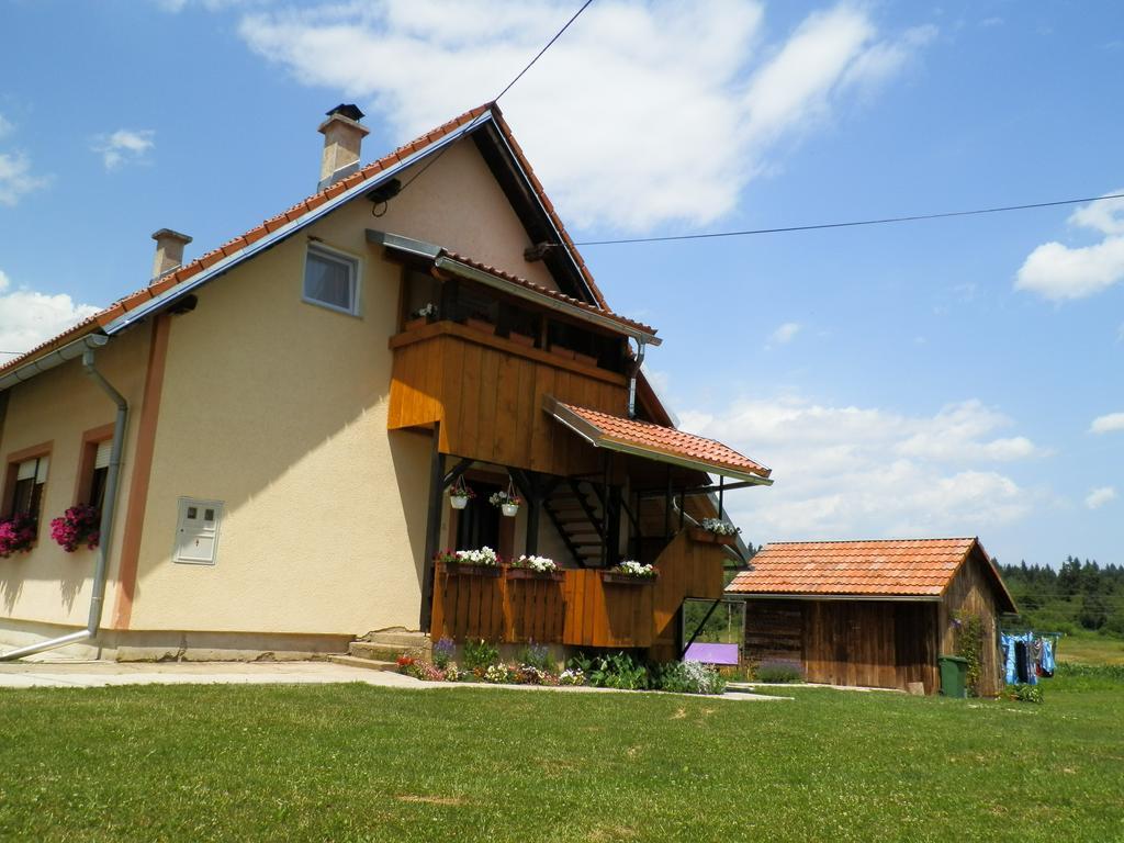 Saborsko Apartment Lug מראה חיצוני תמונה